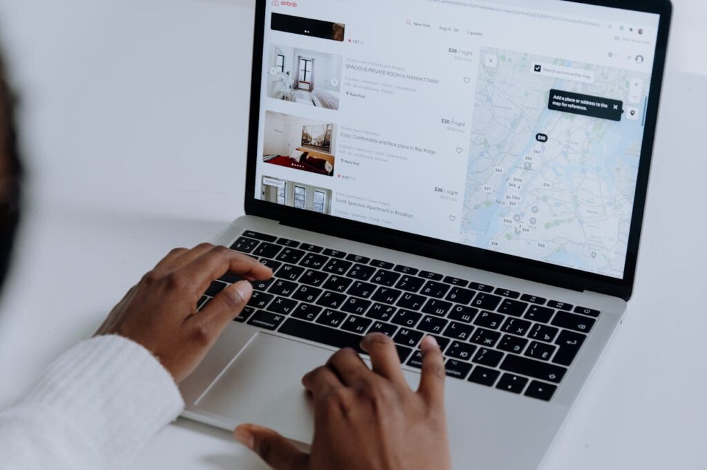 Inversión inmobiliaria vs inversión en Airbnb: ¿qué conviene más?